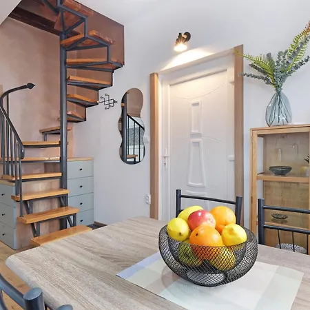 Theater Apartment